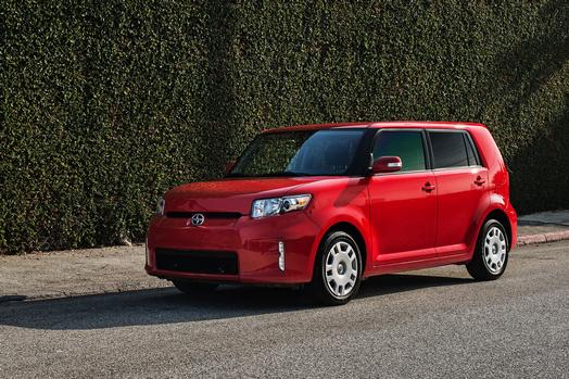 2013 Scion xB overview