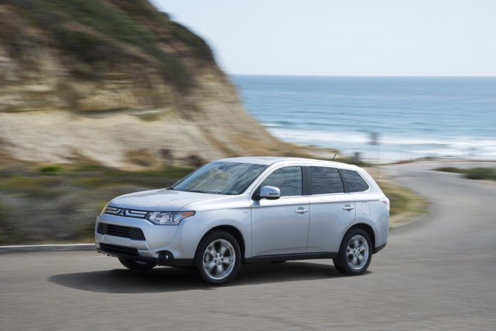 Spain vs. Netherlands | Mitsubishi Outlander GT