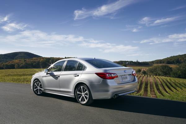 2015 Subaru Legacy | Subaru’s Chicago Auto Show awards 