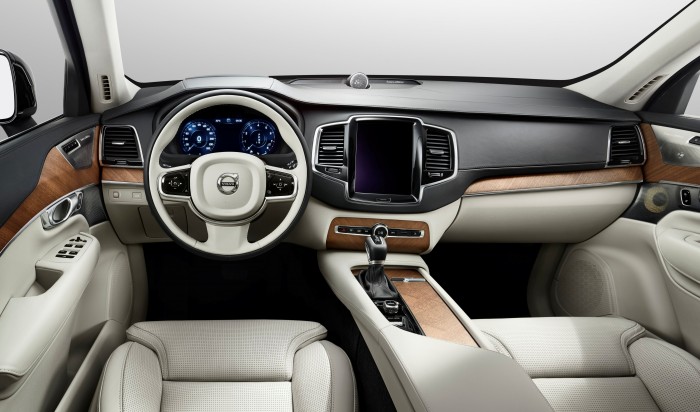 inside the 2015 Volvo XC90