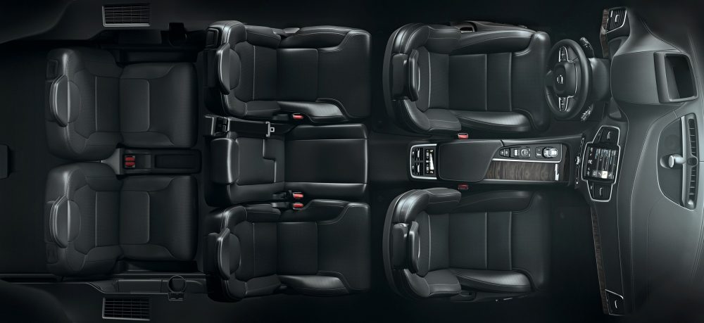 inside the 2015 Volvo XC90