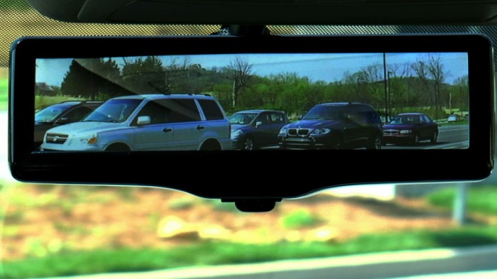 Nissan Smart Rearview Mirror