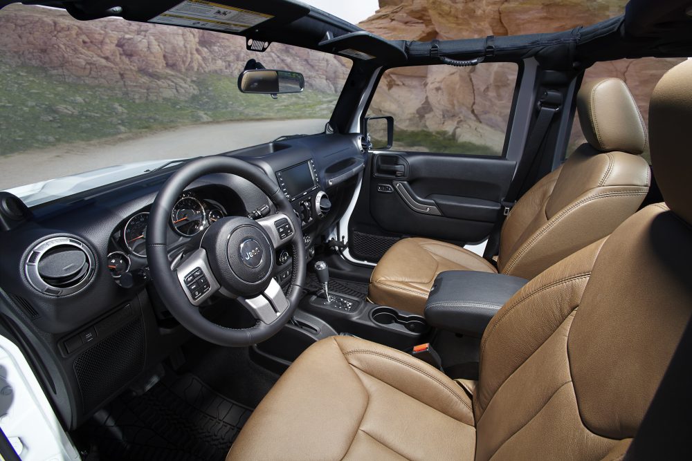 2013 Jeep Wrangler Overview - The News Wheel