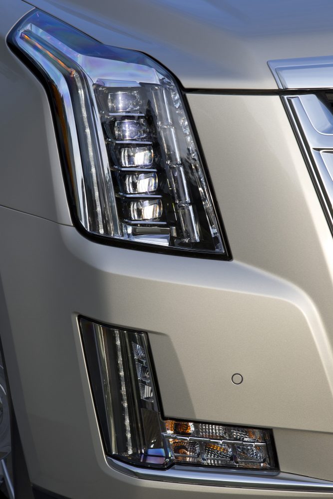 2015 Cadillac Escalade Headlight