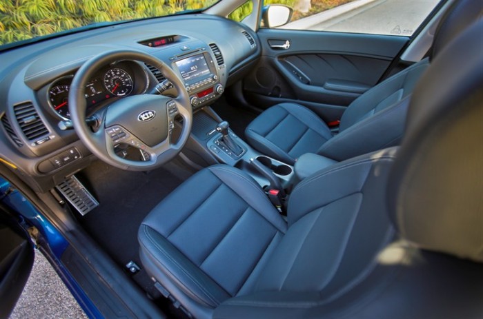 2015 Forte Interior