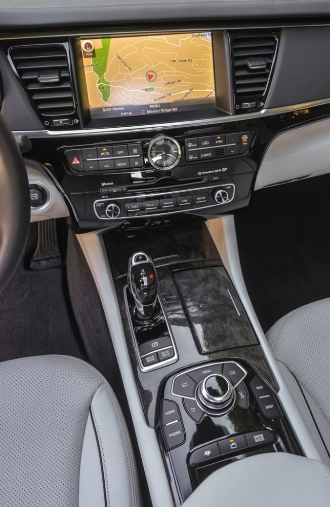 2015 K900 Console