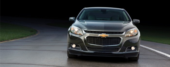 2015 Malibu OnStar Unboxes Malibu with 4G LTE