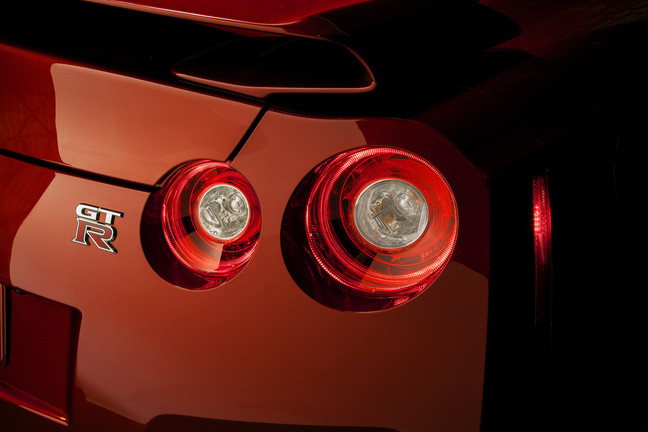 2015 Nissan GT-R Overview