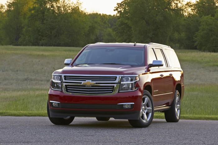 2015 Suburban exterior