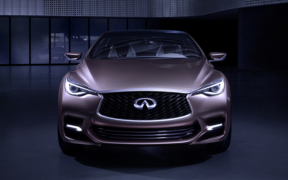 Infiniti Q30