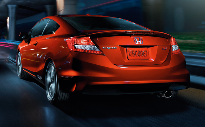 2013 Honda Civic Si Coupe Overview