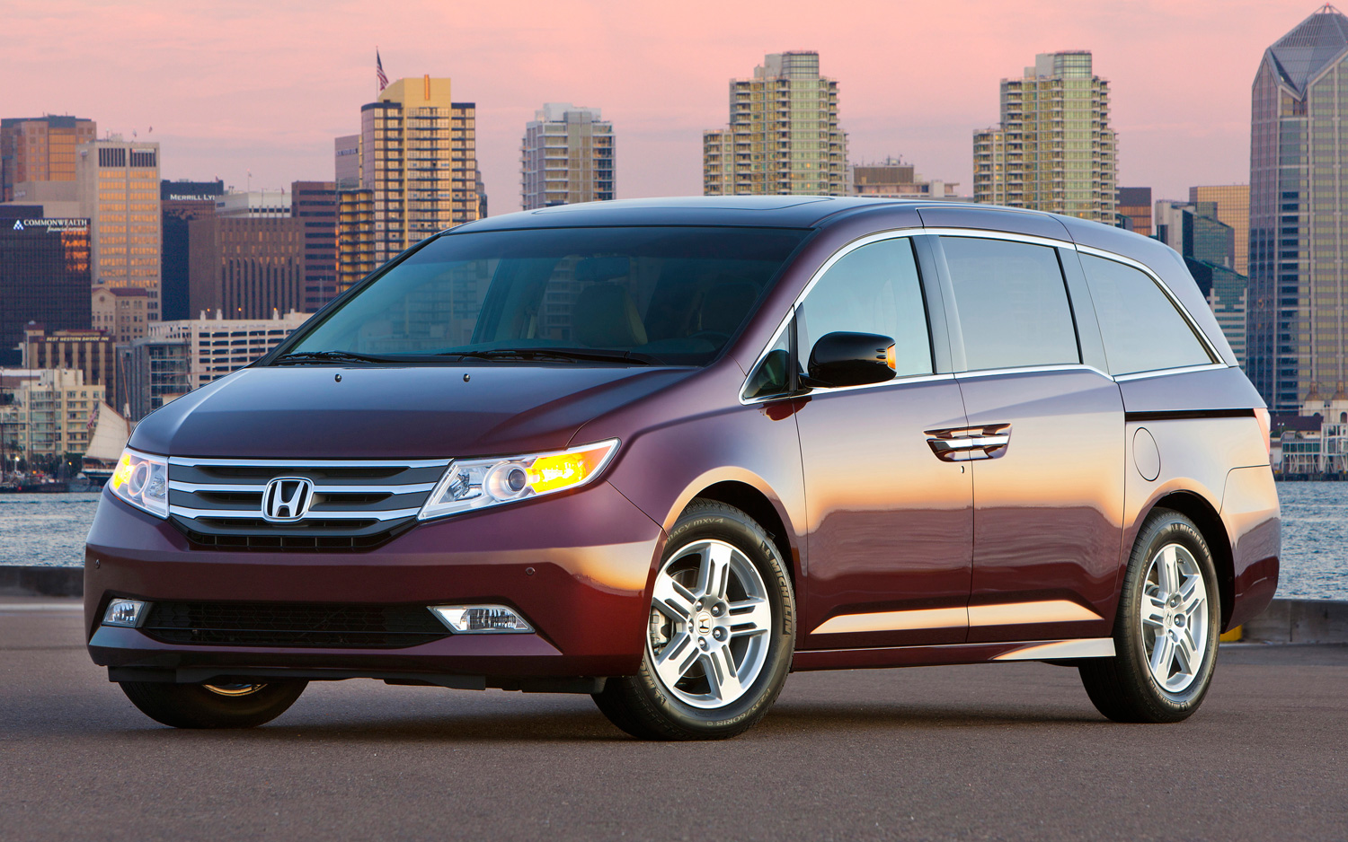 2013 Honda Odyssey Overview