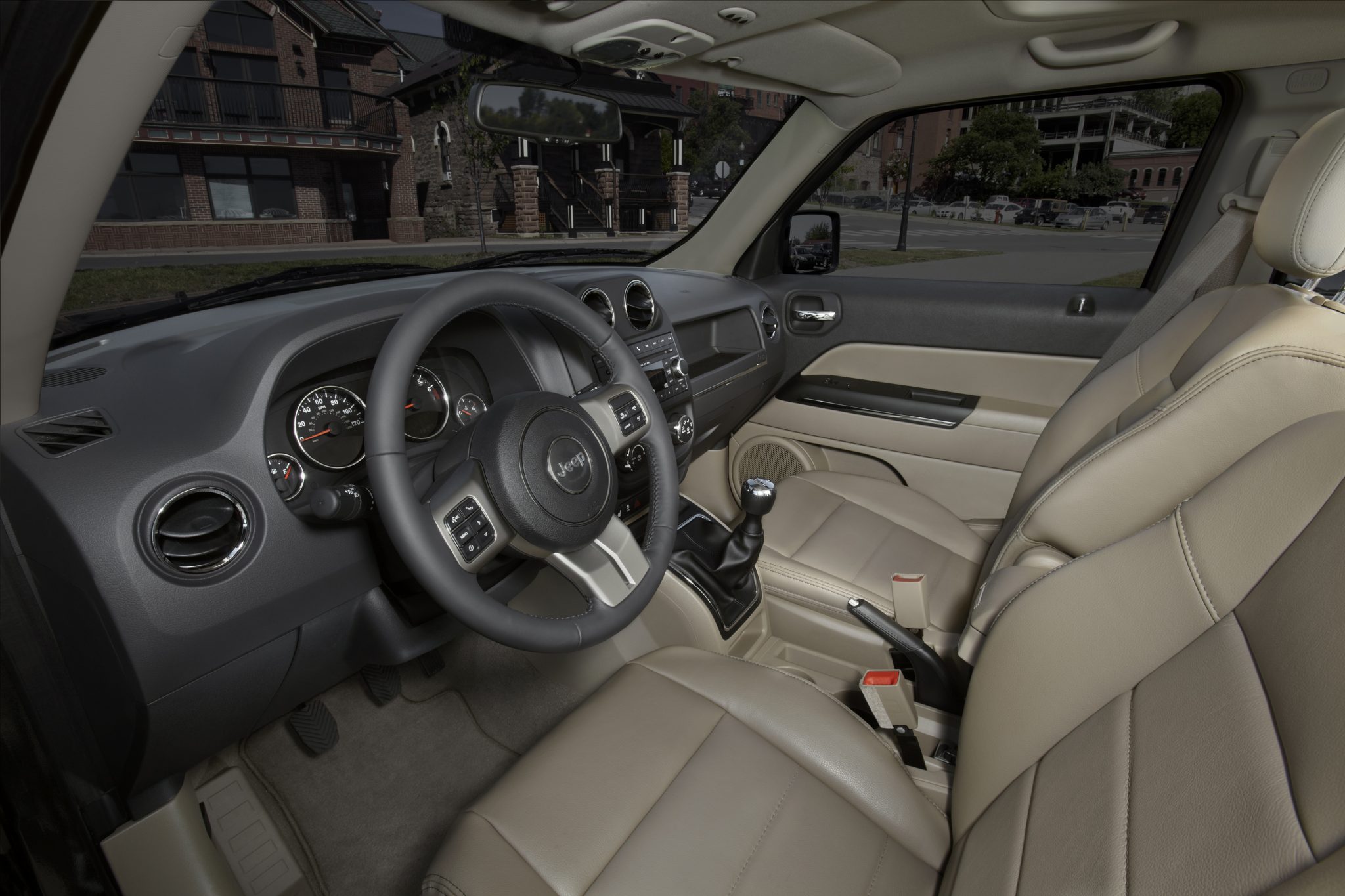 2013 Jeep Patriot overview