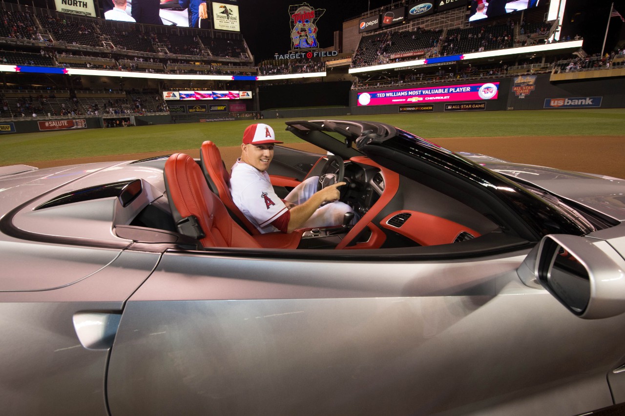 Chevy Gives All-Star MVP Mike Trout a Corvette Stingray