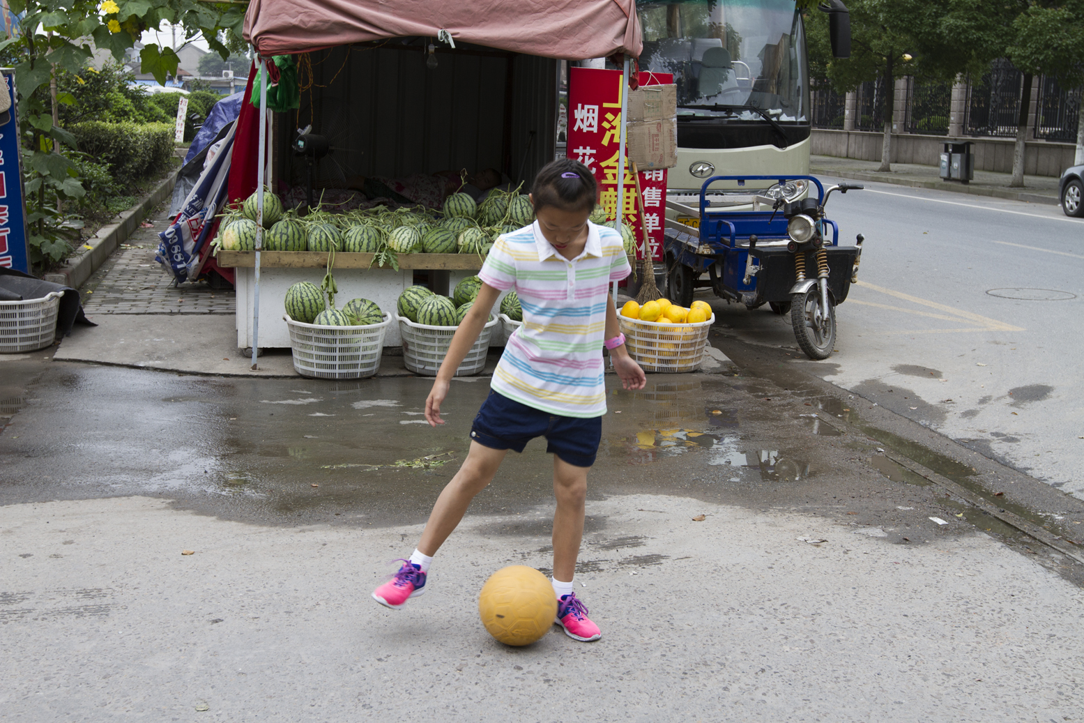 Chevy Selected 11 Kids to be Mascots at Old Trafford Match This Saturday | Anna