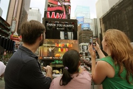 Hyundai Introduces New Interactive Billboard to Times Square