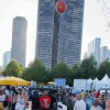 Basketball fans take on Kyrie Irving in the Open Air Challenge (in Chicago).