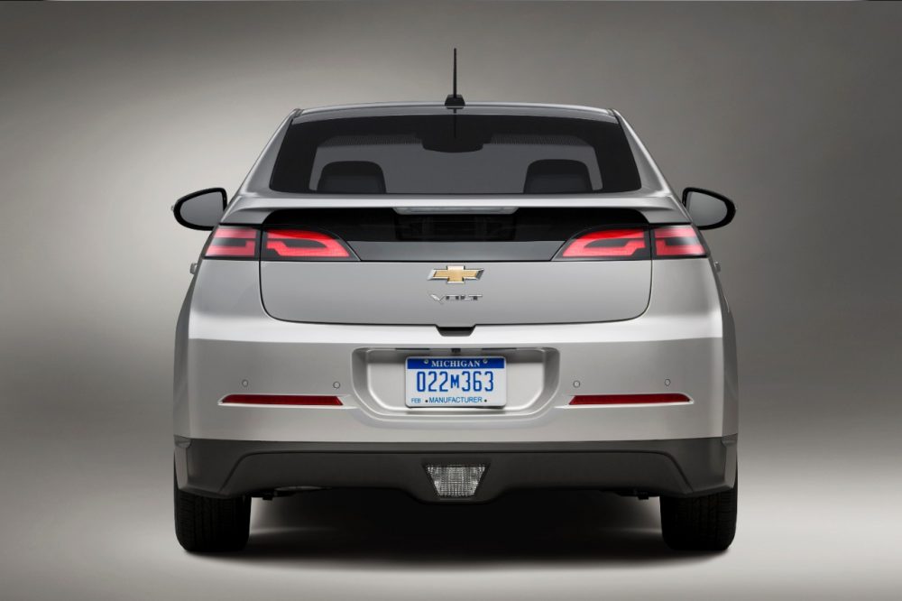 2015 Chevy Volt overview