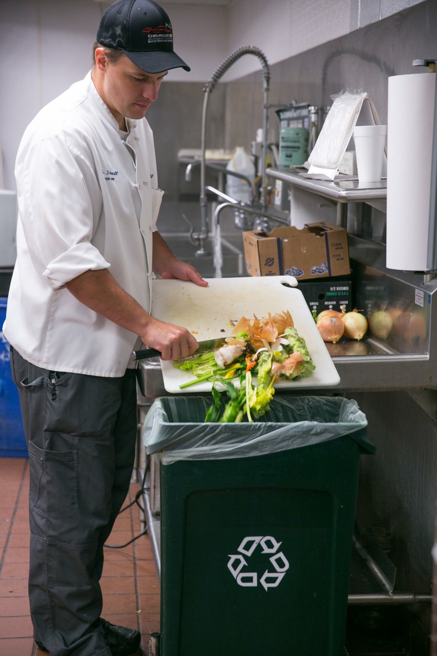 GM World Headquarters starts composting