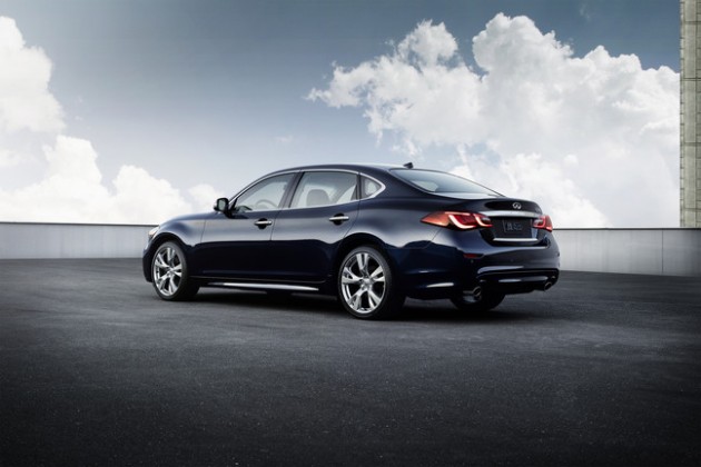 2015 Infiniti Q70L 6