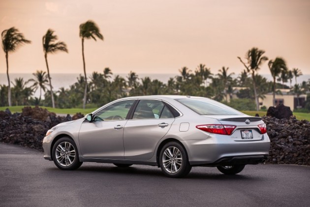 2015 Toyota Camry Overview