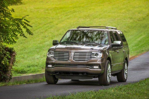 Lincoln November sales | 2015 Lincoln Navigator