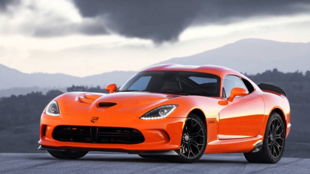 Dodge Viper TA 2.0 2014 Road & Track Performance Car of the Year