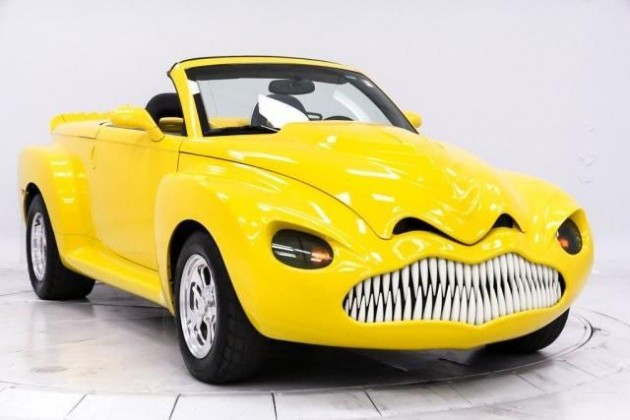 Introducing the Chevy dinoSSaur (aka a Chevy SSR)