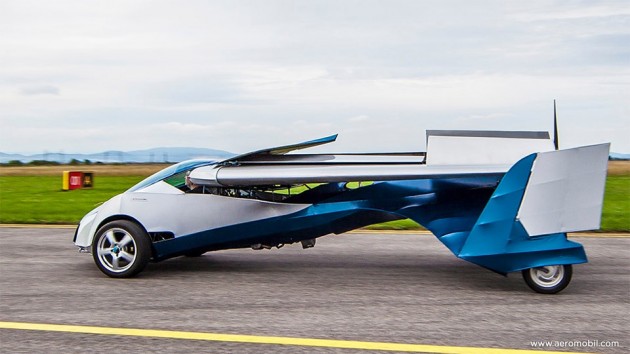 AeroMobil flying car