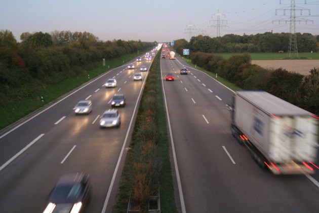 Driving on the Autobahn_A44_1