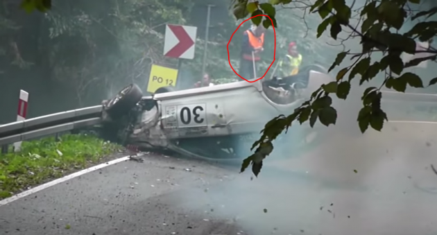 Lancer EVO crash 