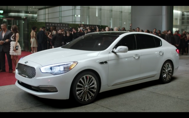 Watch LeBron James' Kia K900 Commercial 