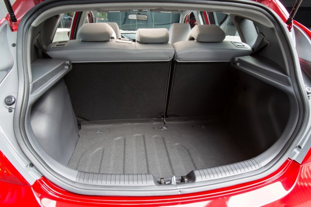 2015 Hyundai Accent Overview trunk hatch