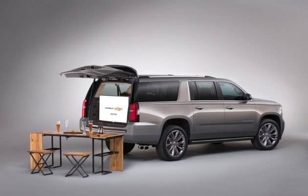 Chevy Suburban Premium Outdoors Concept