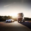 Volvo FH truck vs Koenigsegg One:1