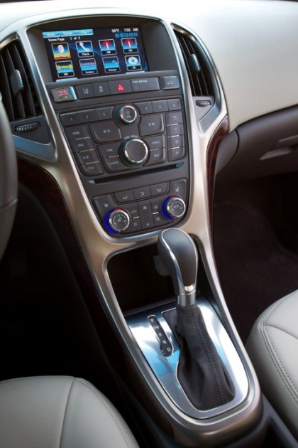 2015 Buick Verano Overview - The News Wheel