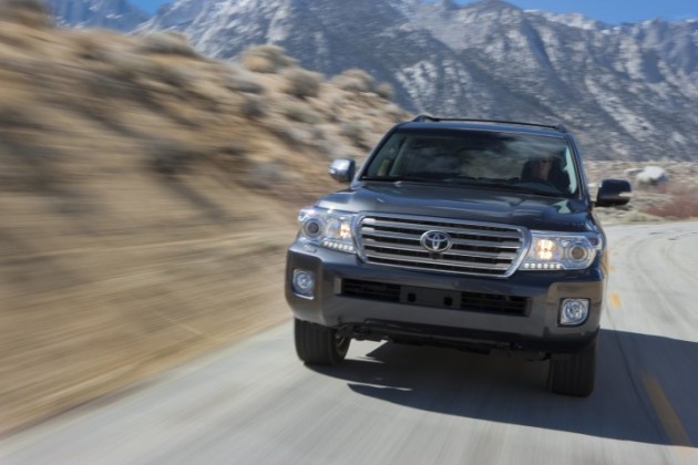 2015 Toyota Land Cruiser Overview