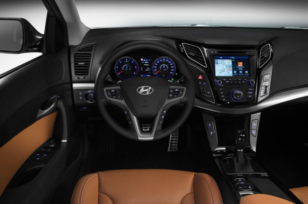 Hyundai i40 Debut Interior