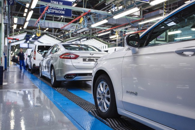 Ford Mondeo Hybrid production 