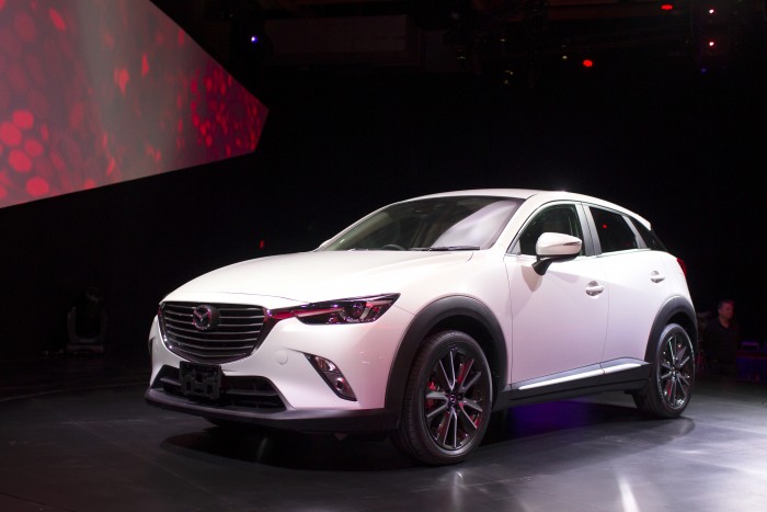 Most Popular Car Color white red Mazda CX-3