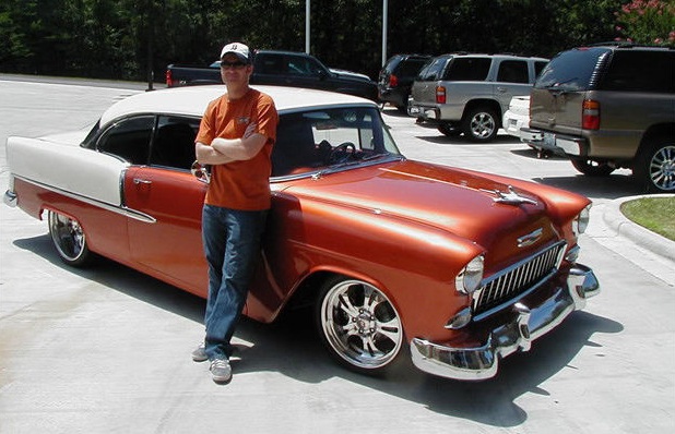 the bidding for Junior’s 1955 Chevy Bel Air and 1999 Corvette ended this morning