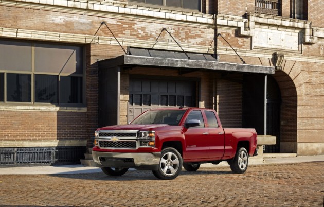 2015 Chevrolet Silverado Custom Revealed