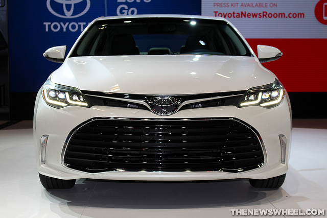 2016 Toyota Avalon CAS