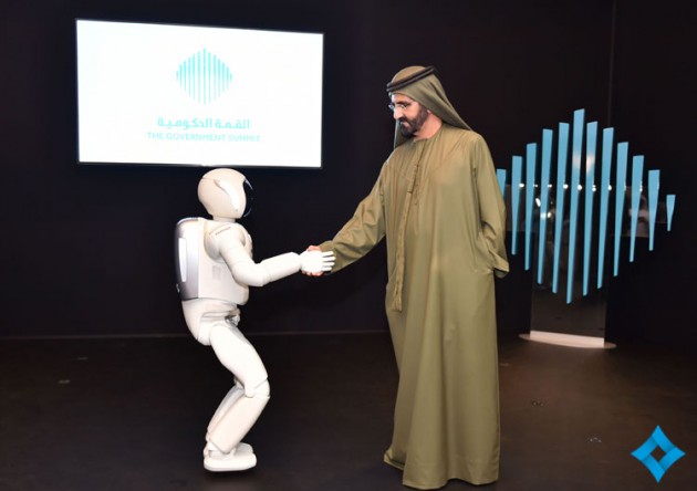 Honda ASIMO shakes hands with His Highness Sheikh Mohammed Bin Rashid Al Maktoum