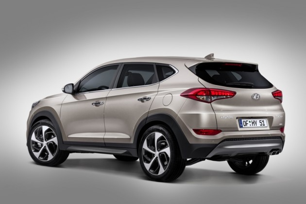 Revamped 2016 Hyundai Tucson Debut in Berlin rear end back official