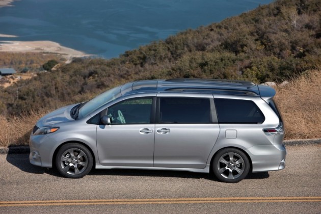 2012 Toyota Sienna