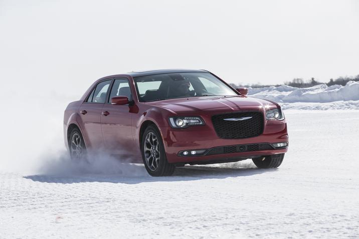 2015 Chrysler 300: "Car of Texas"