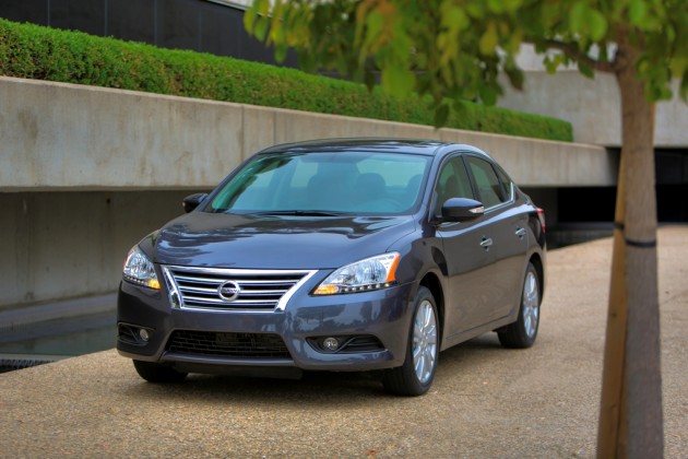 2015 Nissan Sentra overview