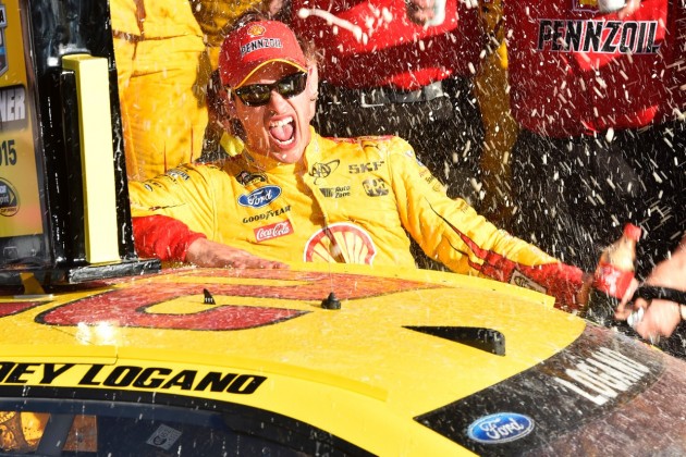 Joey Logano Wins 2015 Daytona 500