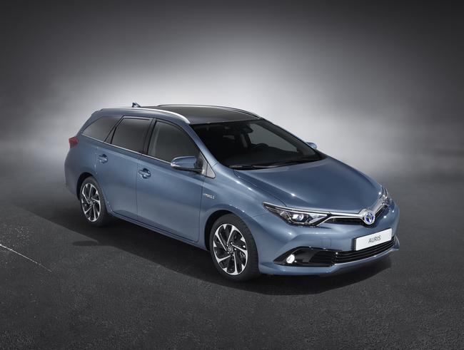 Toyota unveils new Auris - Motor Trade News
